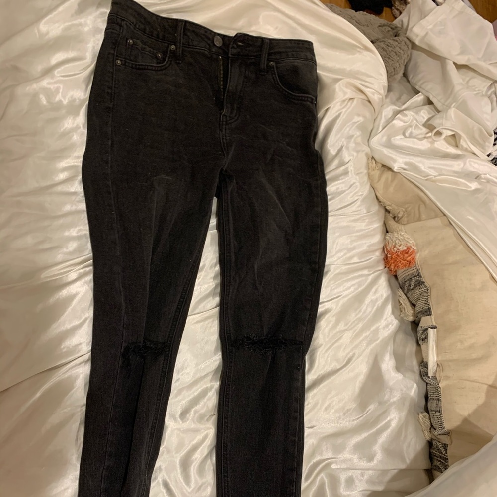 trendy ripped black jeans